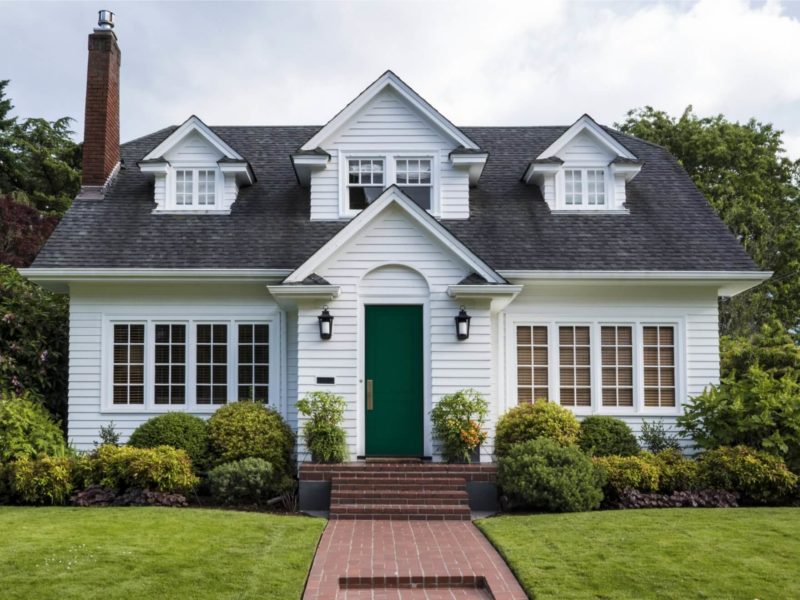 MG E954 Madeline Contemporary Edge Smooth Engraved English Ivy Horizontal Wide Angle