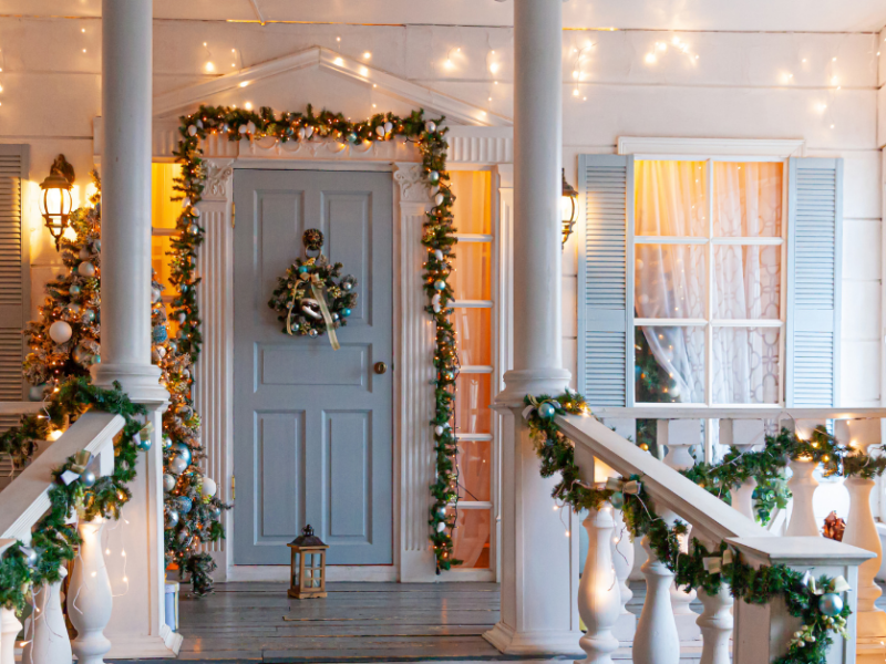 Front porch holiday decorating ideas